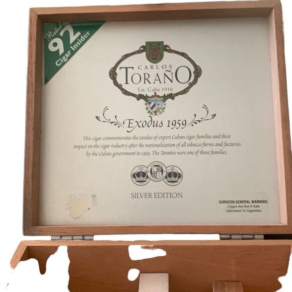 Pre Owned Carlos Torano Exodus 1959 Silver Edition Cigar Box Torpedo - Picture 13 of 16
